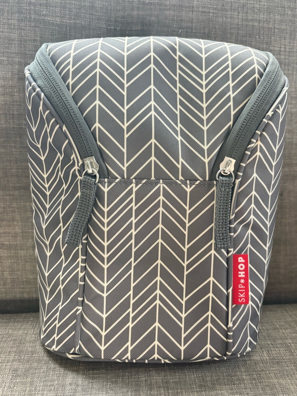 Skip Hop Gray Chevron Bottle Bag